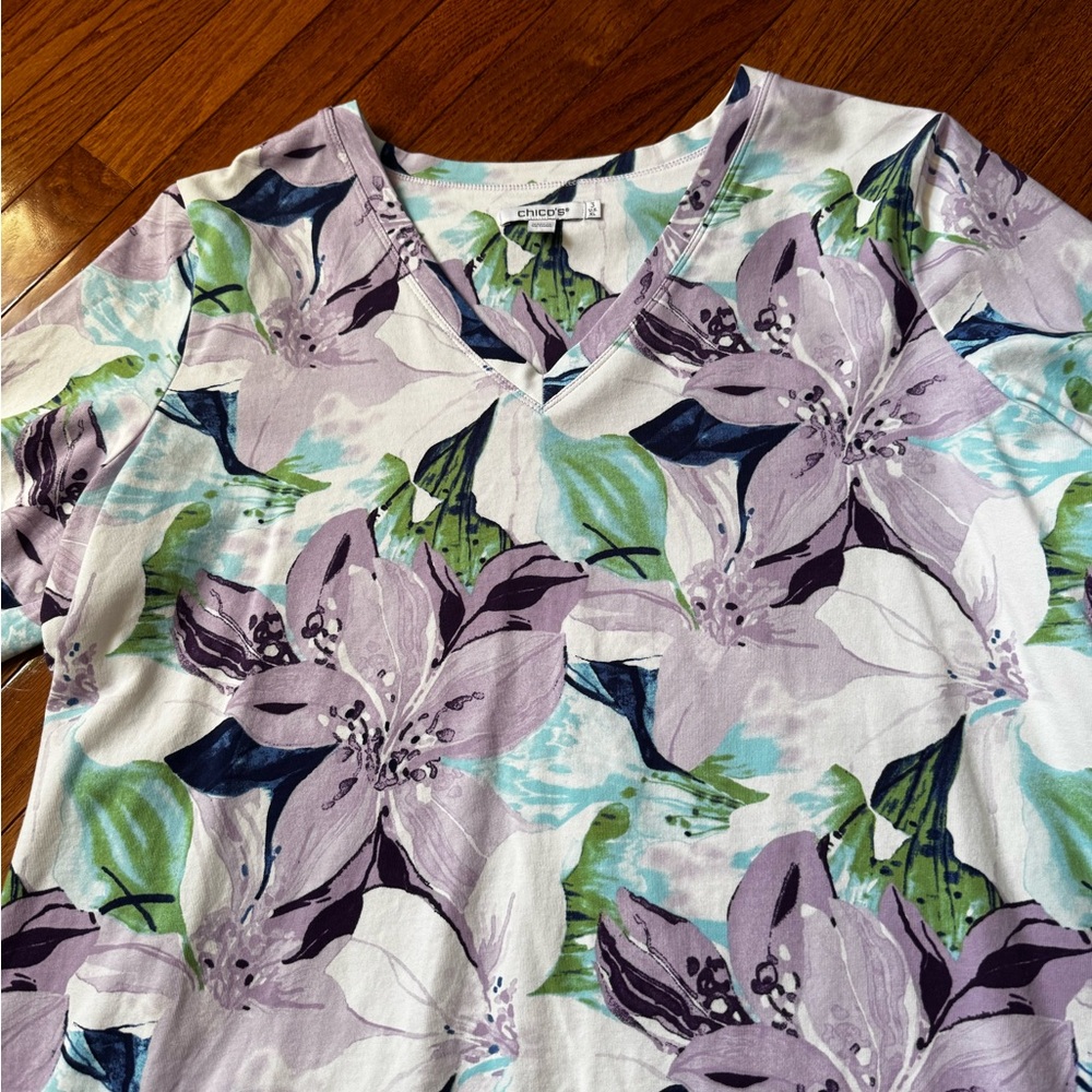 Chico’s Floral Short Sleeve Tee - Lilac & White - Picture 2 of 3